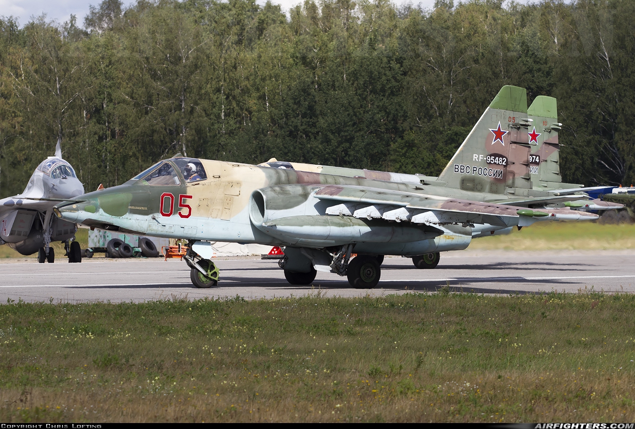 Russia - Air Force Sukhoi Su-25SM RF-95482 at Chkalovsky (CKL / UUMU), Russia