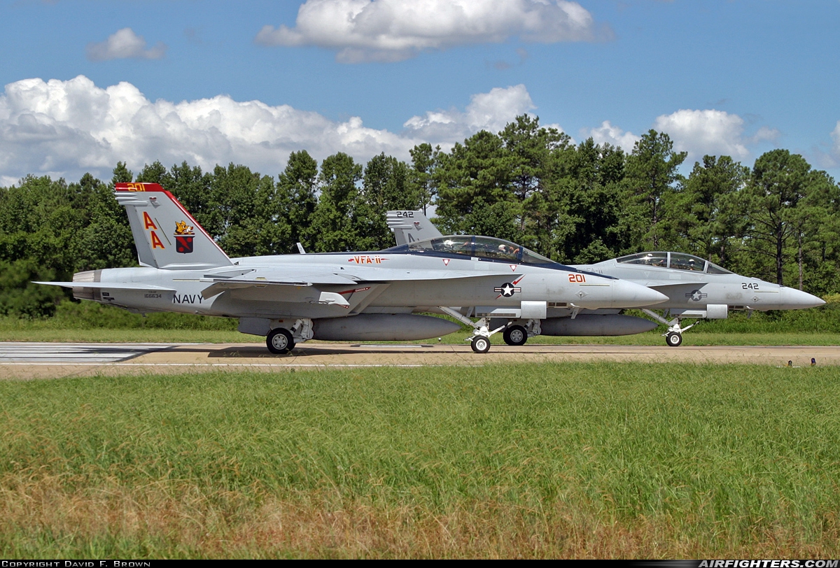 USA - Navy Boeing F/A-18F Super Hornet 166634 at Virginia Beach - Oceana NAS / Apollo Soucek Field (NTU / KNTU), USA