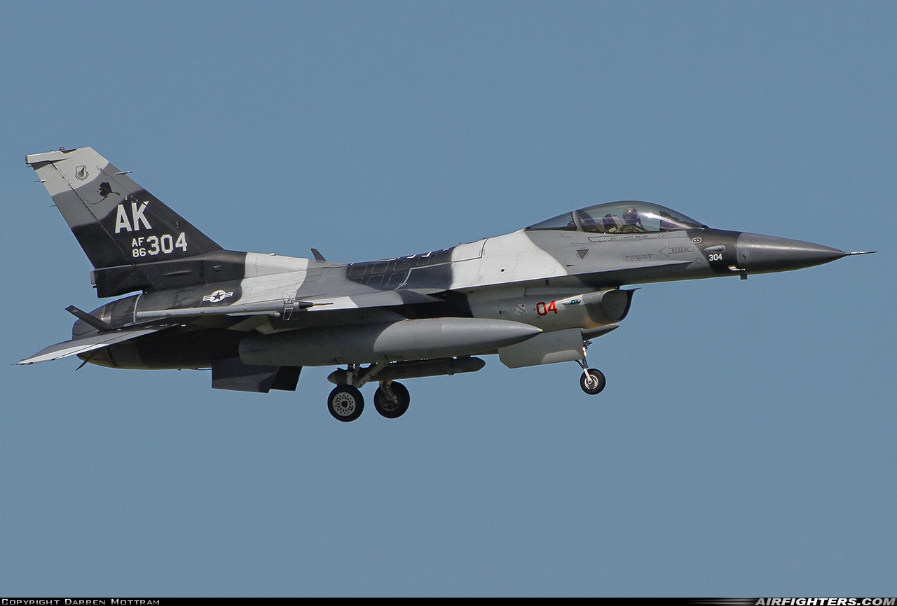 USA - Air Force General Dynamics F-16C Fighting Falcon 86-0304 at Newcastle - Williamtown (NTL / YWLM), Australia