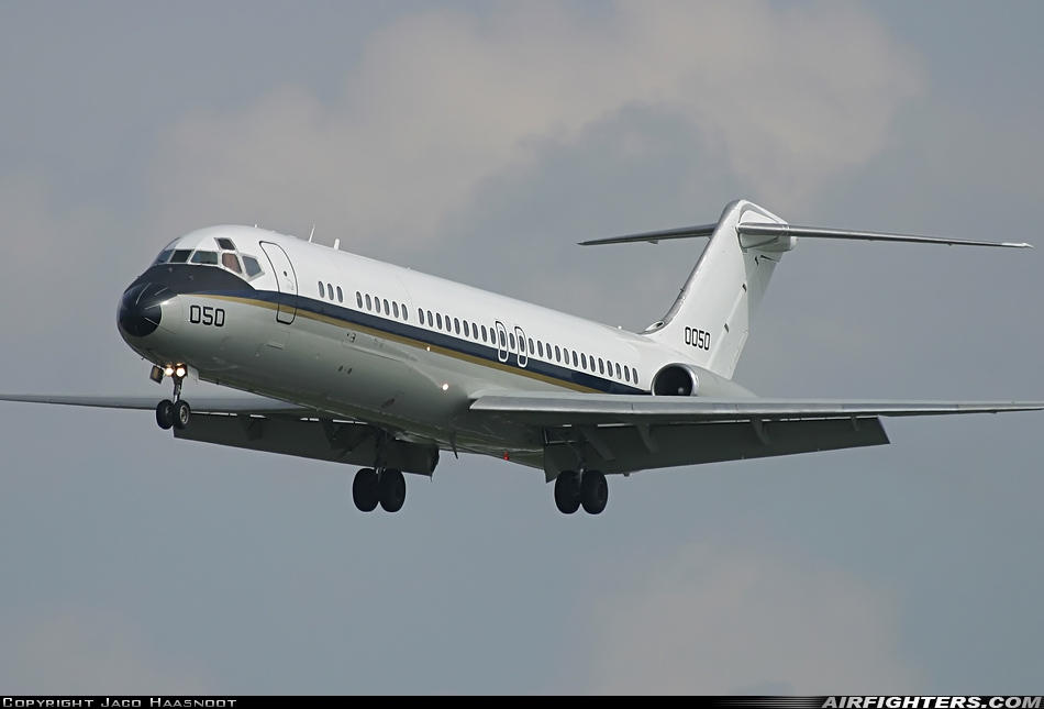 USA - Navy McDonnell Douglas C-9B Skytrain II (DC-9-32CF) 160050 at Leiden - Valkenburg (LID / EHVB), Netherlands
