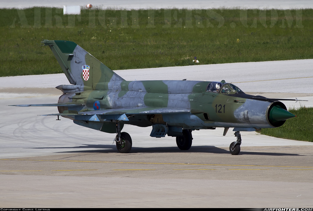 Croatia - Air Force Mikoyan-Gurevich MiG-21bisD 121 at Zagreb - Pleso (ZAG / LDZA), Croatia