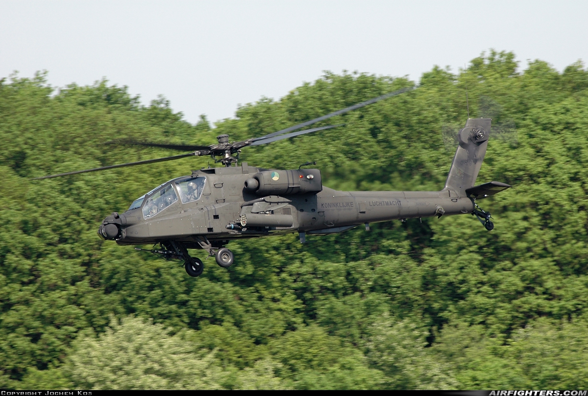 Netherlands - Air Force Boeing AH-64DN Apache Longbow Q-09 at Arnhem - Deelen (EHDL), Netherlands
