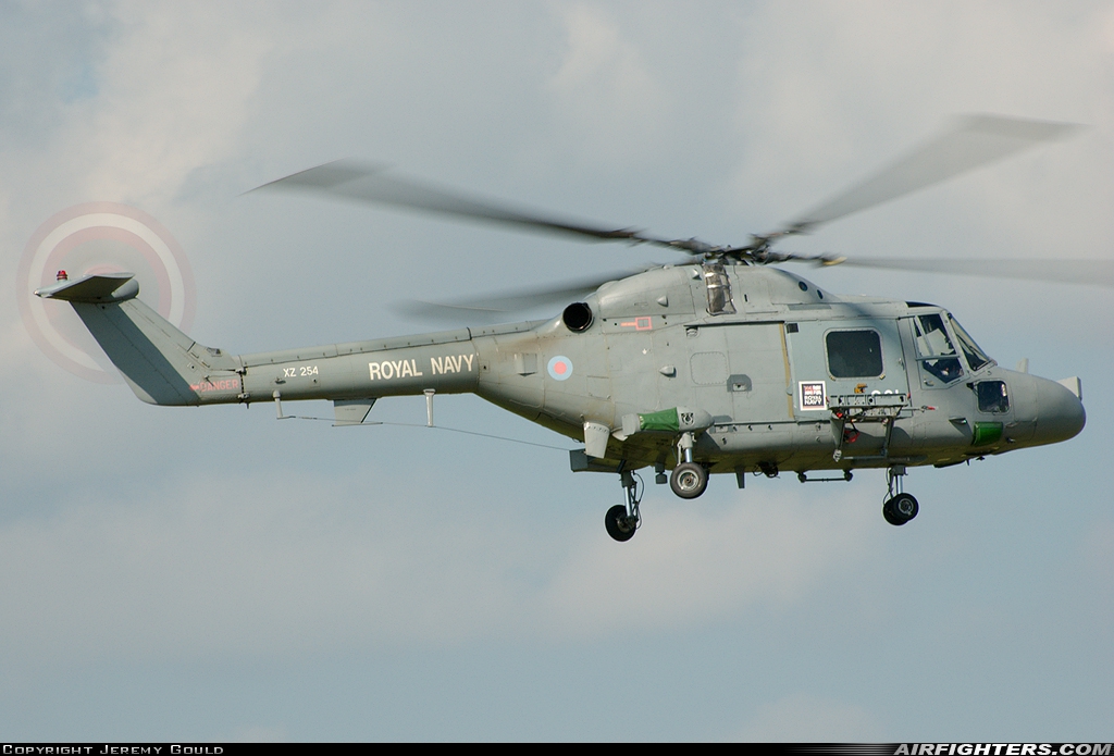 UK - Navy Westland WG-13 Lynx HAS3S XZ254 at Shoreham (ESH / EGKA), UK