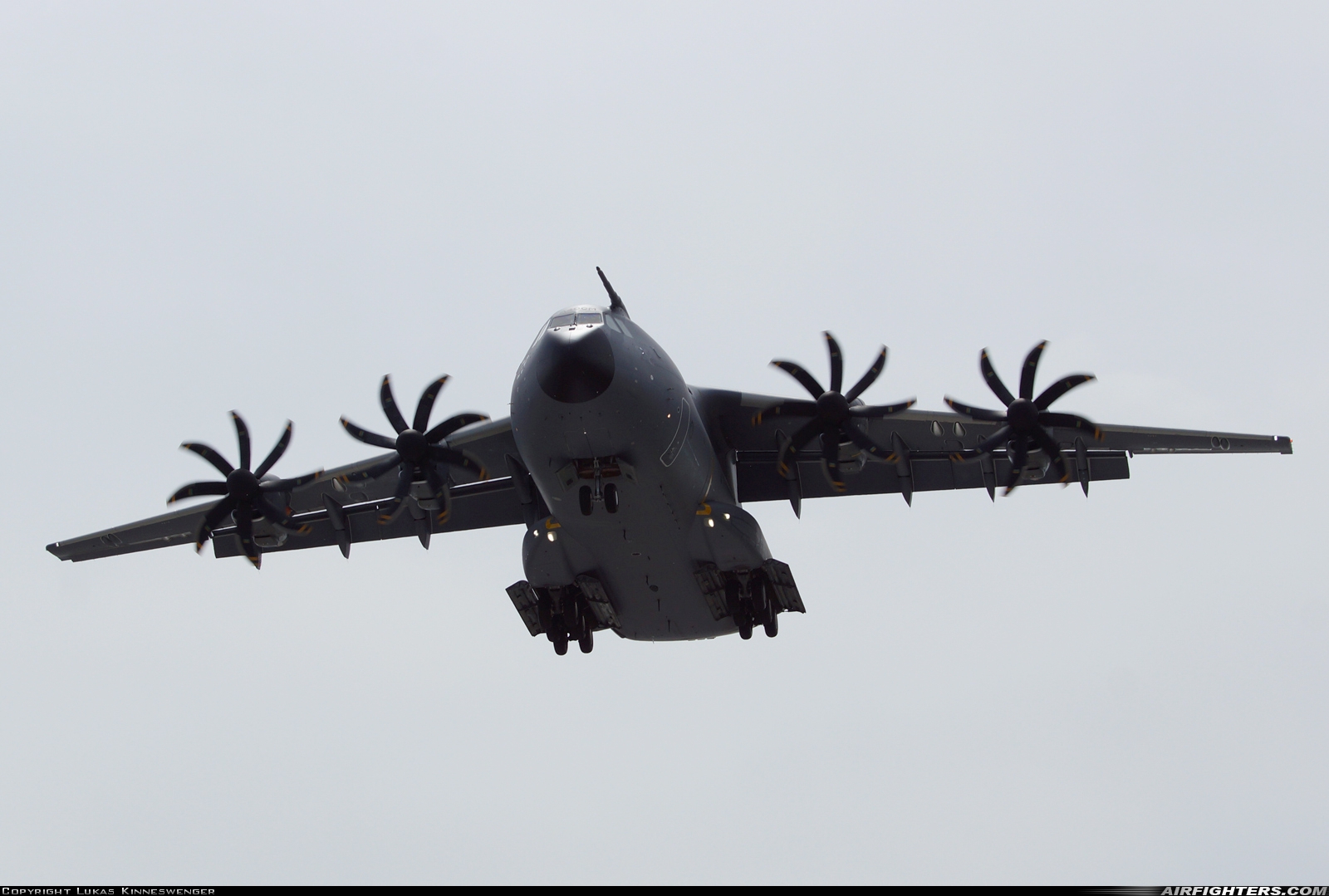 Company Owned - Airbus Airbus A400M Grizzly F-WWMZ at Paris - Le Bourget (LBG / LFPB), France