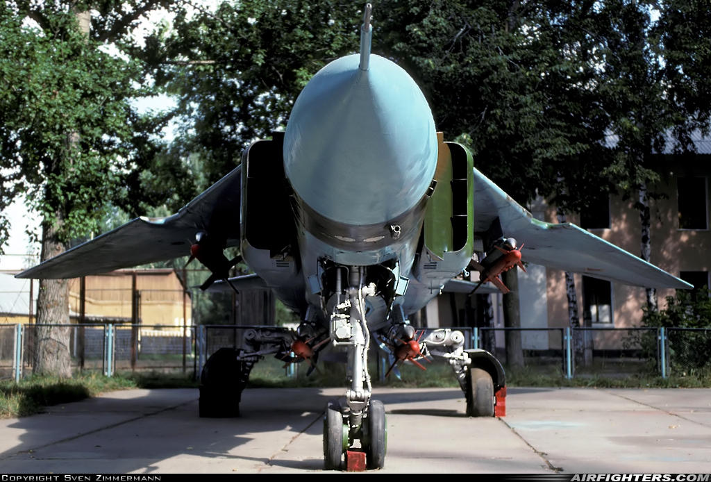 Russia - Air Force Mikoyan-Gurevich MiG-23M 22 RED at Kubinka (UUMB), Russia