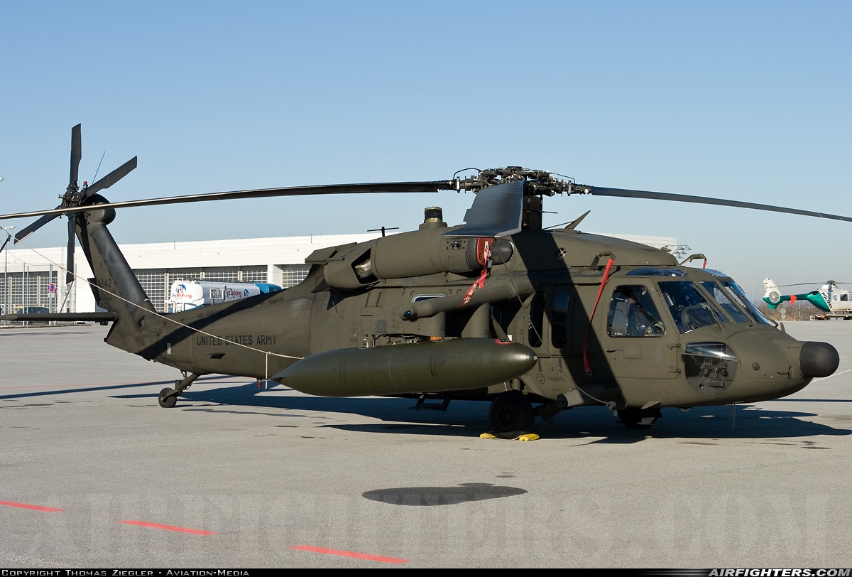 USA - Army Sikorsky UH-60A(C) Black Hawk (S-70A) 87-24642 at Munich (- Franz Josef Strauss) (MUC / EDDM), Germany