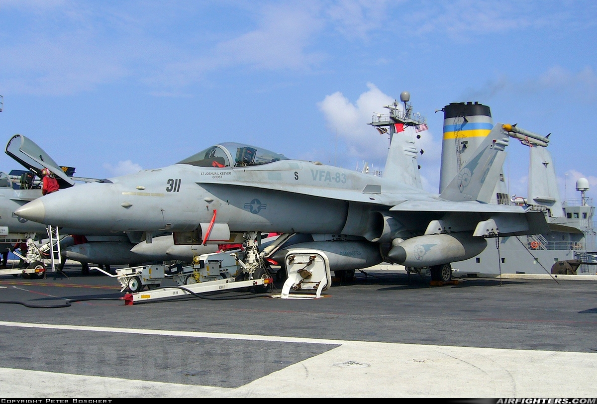 USA - Navy McDonnell Douglas F/A-18C Hornet 164240 at Off-Airport - Atlantic Ocean, International Airspace
