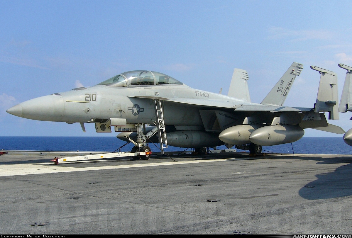 USA - Navy Boeing F/A-18F Super Hornet 166618 at Off-Airport - Atlantic Ocean, International Airspace