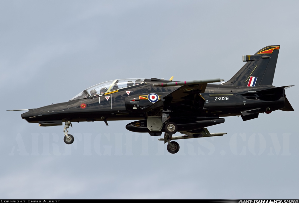 UK - Air Force BAE Systems Hawk T.2 ZK029 at Valley (EGOV), UK