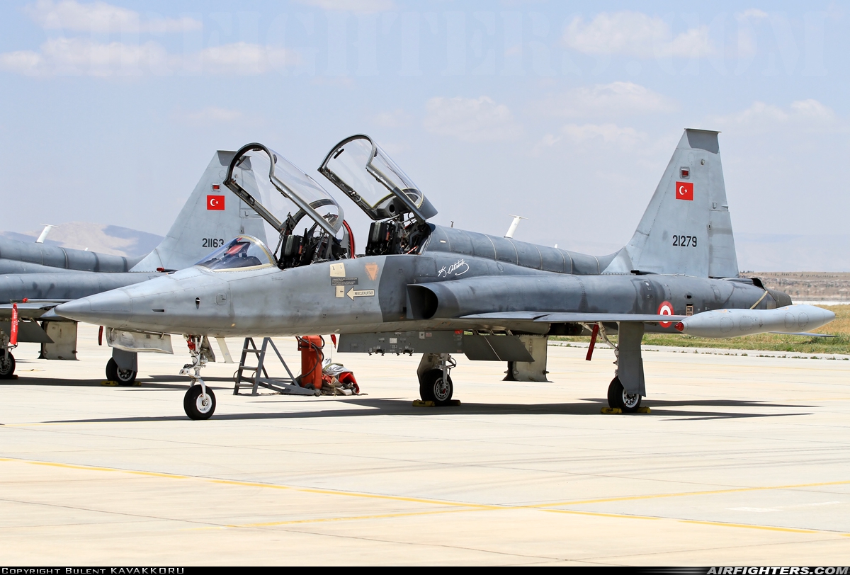 Türkiye - Air Force Northrop F-5B-2000 Freedom Fighter 67-21279 at Konya (KYA / LTAN), Türkiye