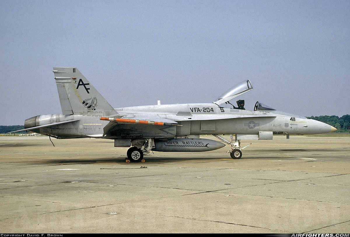 USA - Navy McDonnell Douglas F/A-18A Hornet 161725 at Virginia Beach - Oceana NAS / Apollo Soucek Field (NTU / KNTU), USA
