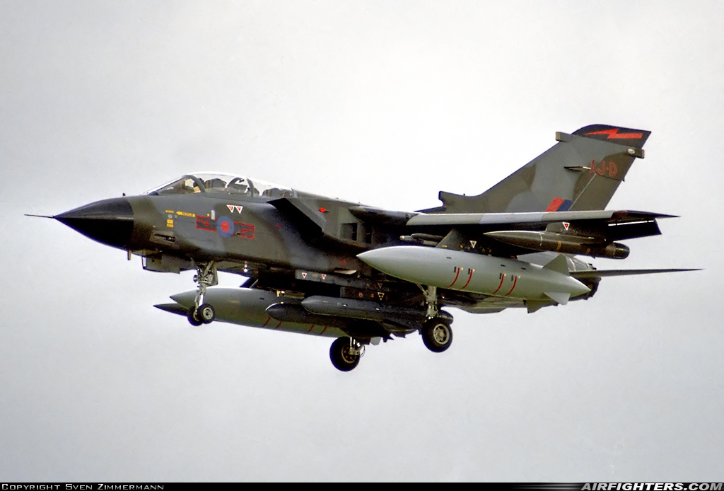 UK - Air Force Panavia Tornado GR1B ZA374 at Paris - Le Bourget (LBG / LFPB), France