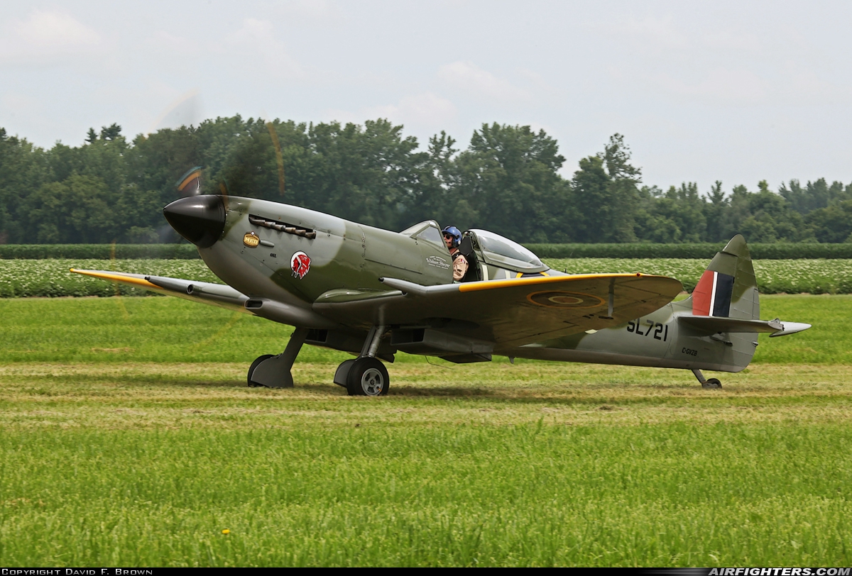 Private - Vintage Wings of Canada Supermarine 361 Spitfire LF.XVIe C-GVZB at Geneseo (D52), USA