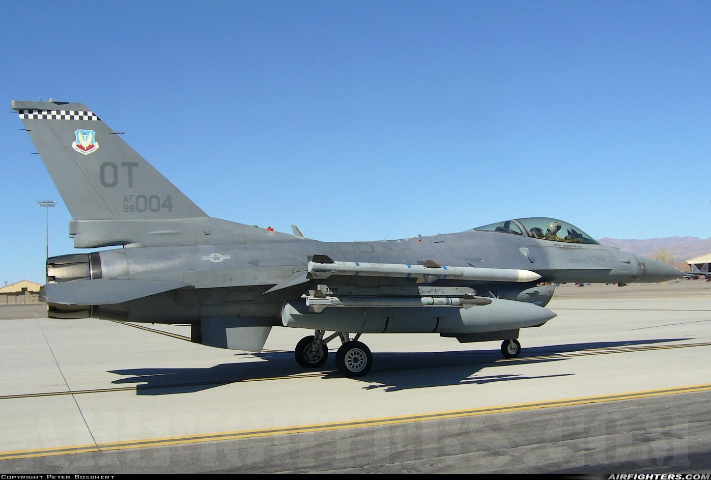 USA - Air Force General Dynamics F-16C Fighting Falcon 98-0004 at Las Vegas - Nellis AFB (LSV / KLSV), USA