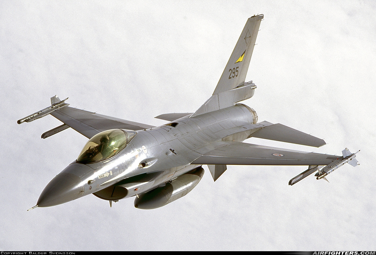 Norway - Air Force General Dynamics F-16A Fighting Falcon 295 at In Flight, Iceland