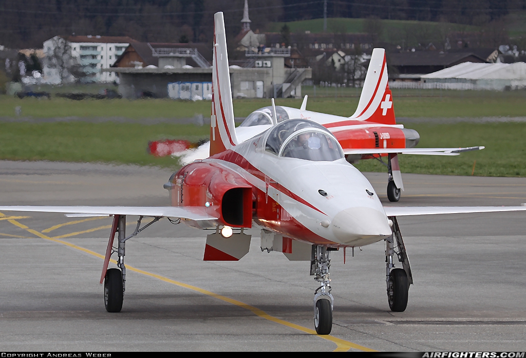Switzerland - Air Force Northrop F-5E Tiger II J-3082 at Emmen (EML / LSME), Switzerland