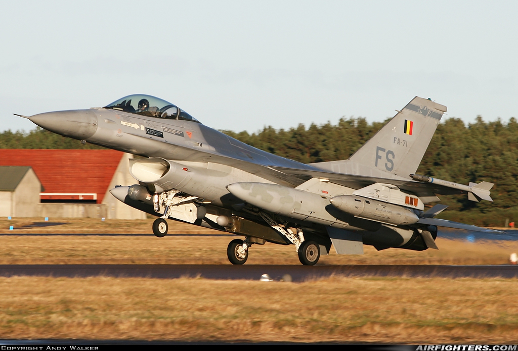 Belgium - Air Force General Dynamics F-16AM Fighting Falcon FA-71 at Kinloss (FSS / EGQK), UK