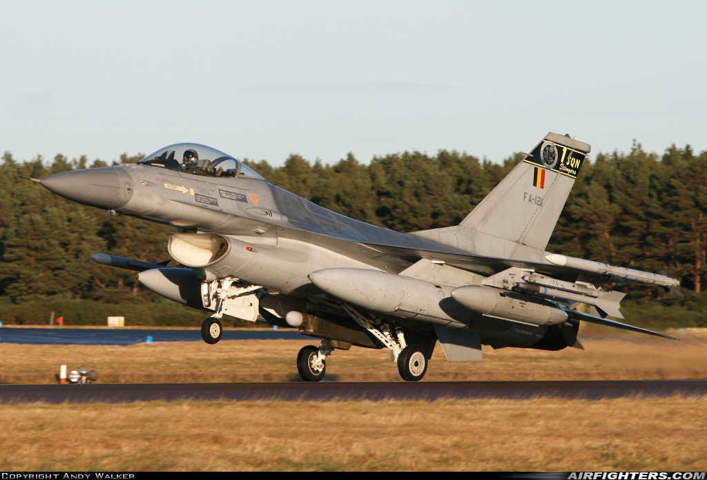 Belgium - Air Force General Dynamics F-16AM Fighting Falcon FA-121 at Kinloss (FSS / EGQK), UK