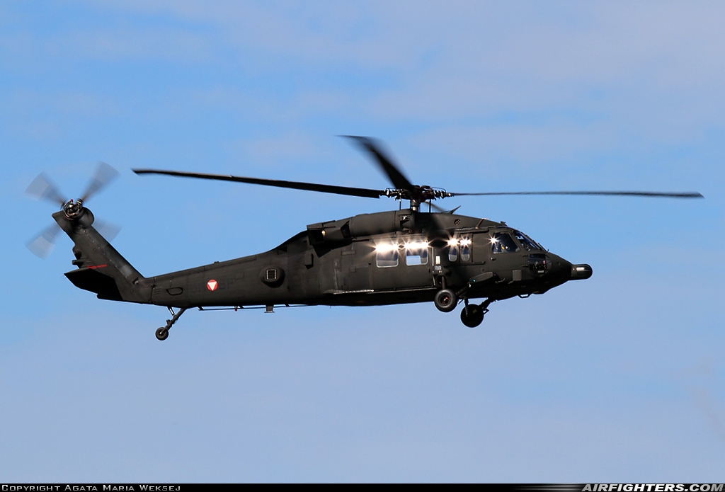 Austria - Air Force Sikorsky S-70A-42 Black Hawk 6M-BF at Ostrava - Mosnov (OSR / LKMT), Czech Republic