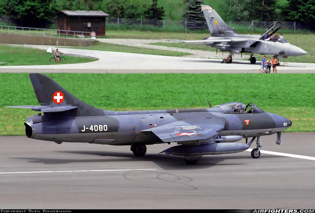 Private - Voli Amo Ticino Hawker Hunter F58 HB-RVT at Ambri (LSPM), Switzerland