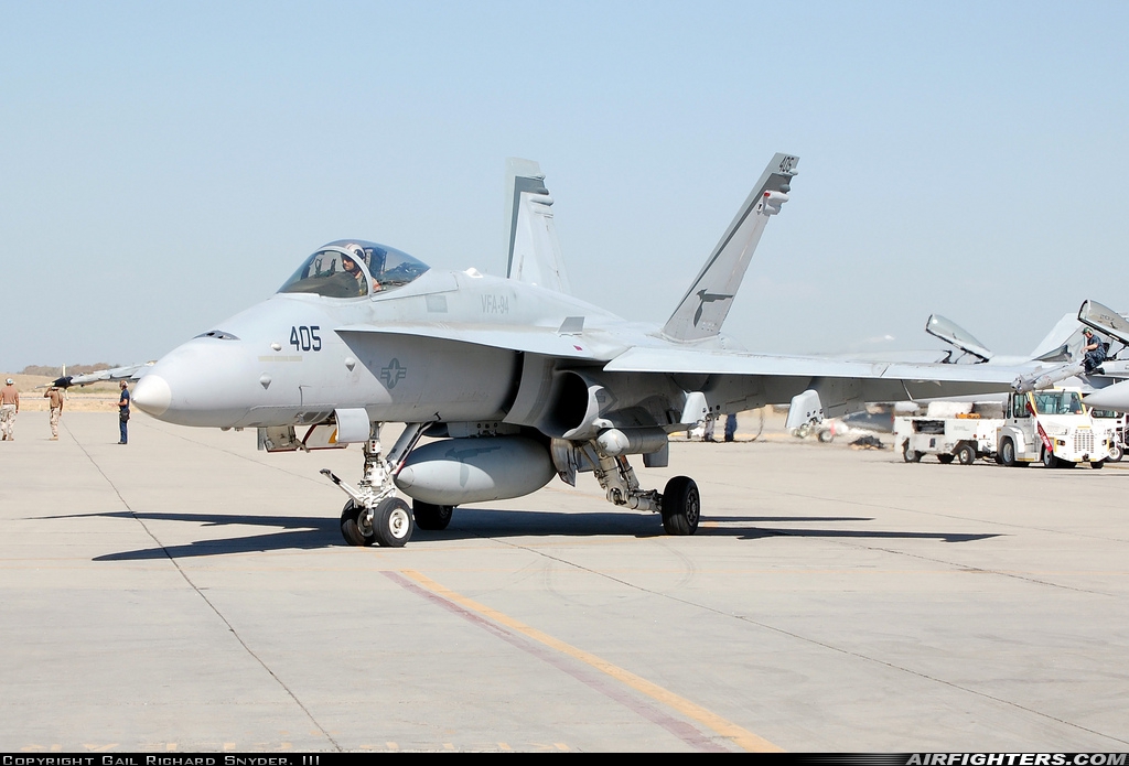 USA - Navy McDonnell Douglas F/A-18C Hornet 164262 at Lemoore - NAS / Reeves Field (NLC), USA