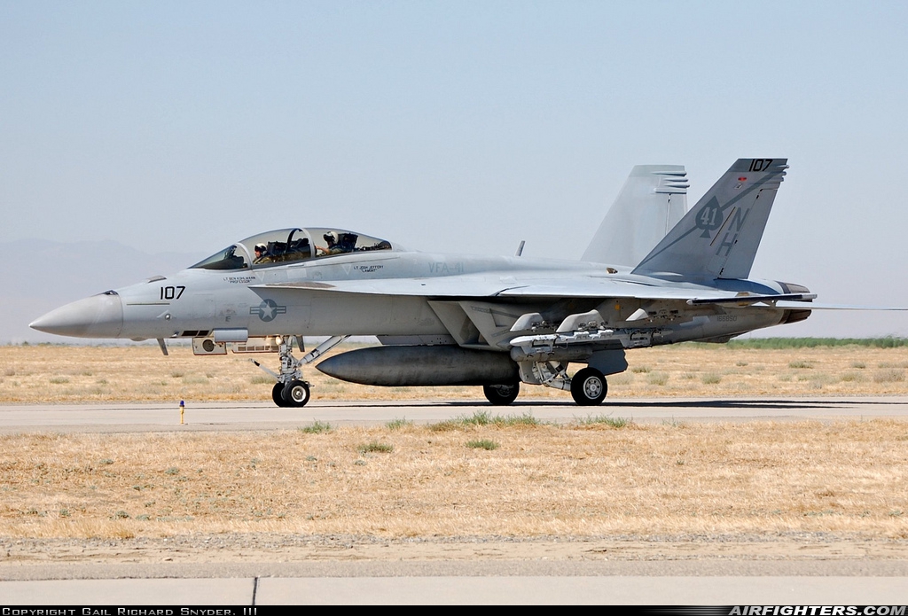 USA - Navy Boeing F/A-18F Super Hornet 166850 at Lemoore - NAS / Reeves Field (NLC), USA