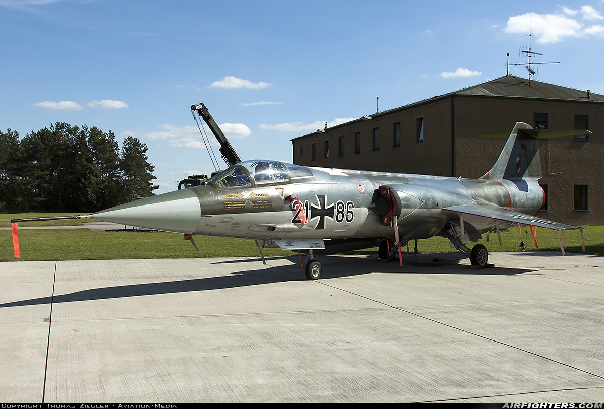 Germany - Air Force Lockheed F-104G Starfighter 21+86 at Lechfeld (ETSL), Germany