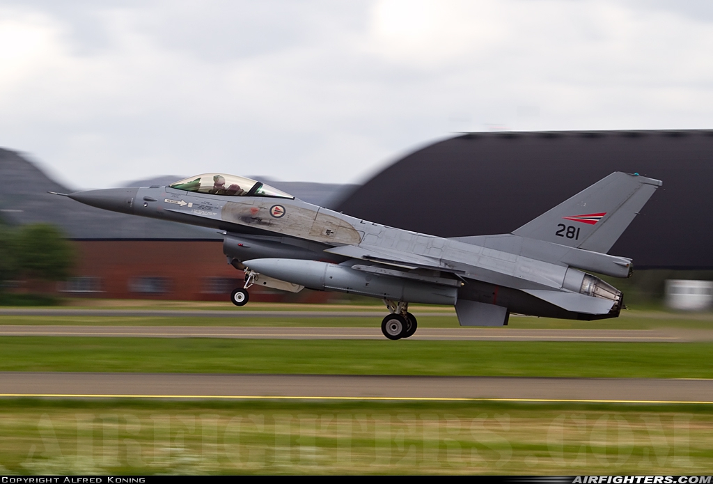 Norway - Air Force General Dynamics F-16AM Fighting Falcon 281 at Orland (OLA / ENOL), Norway