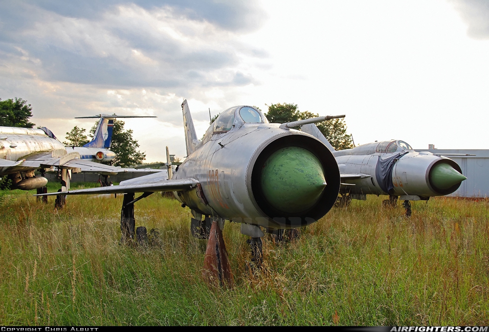 Poland - Air Force Mikoyan-Gurevich MiG-21PFM 5705 at Lodz - Lublinek (LCJ / EPLL), Poland