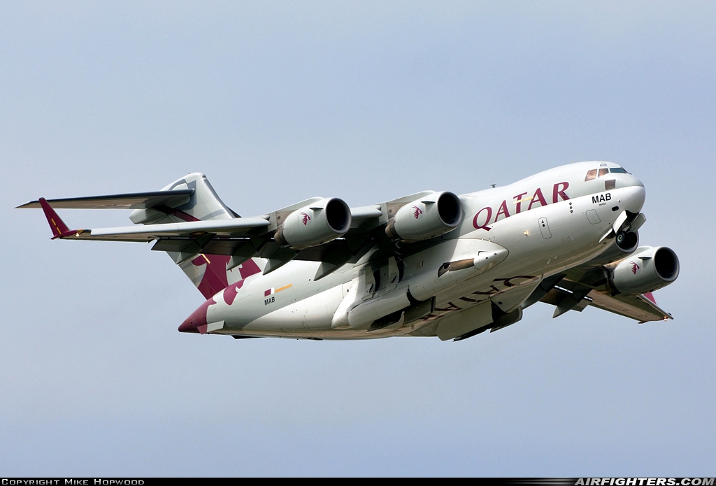 Qatar - Emiri Air Force Boeing C-17A Globemaster III A7-MAB at Manchester - Int. (Ringway) (MAN / EGCC), UK