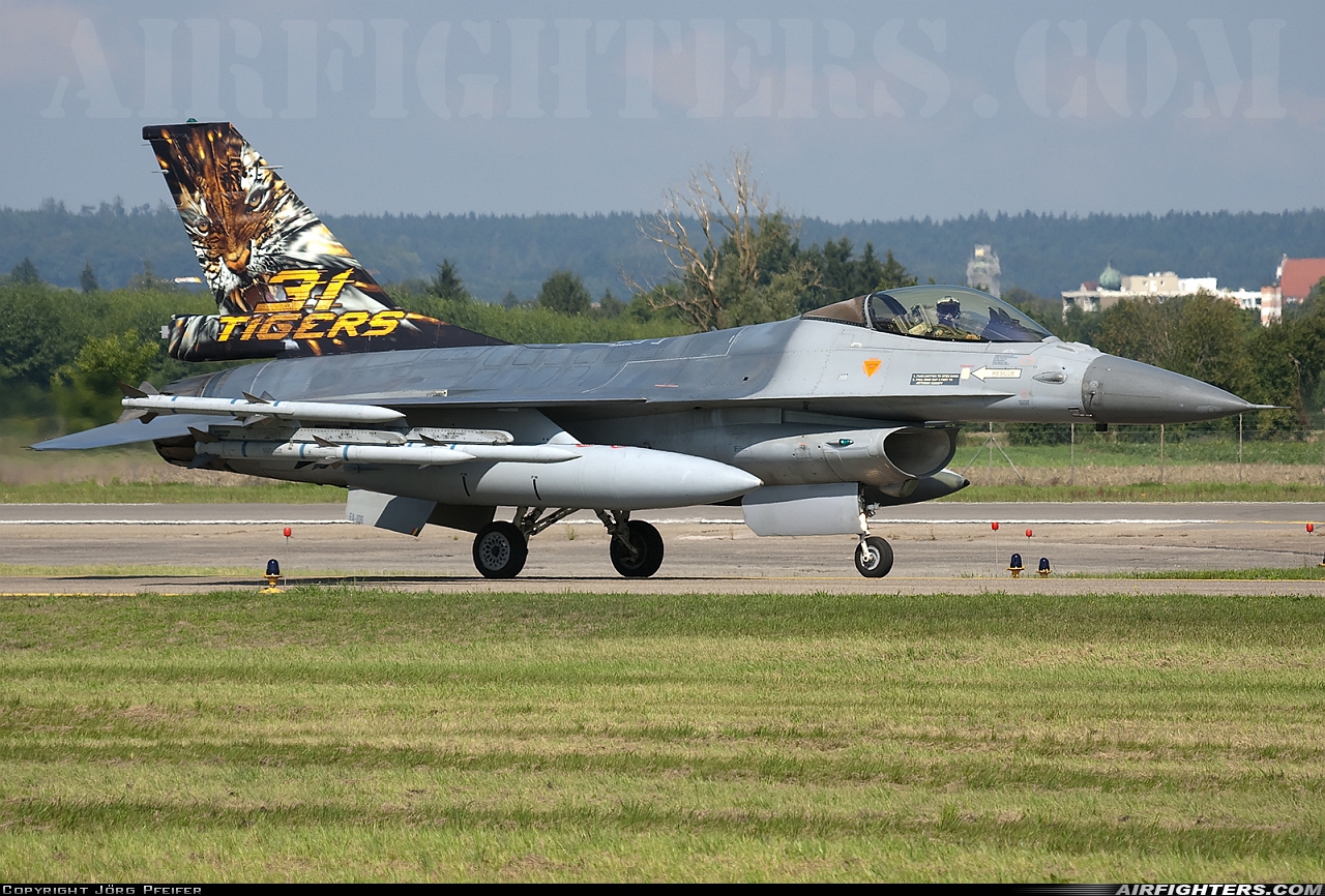 Belgium - Air Force General Dynamics F-16AM Fighting Falcon FA-106 at Neuburg - Zell (ETSN), Germany