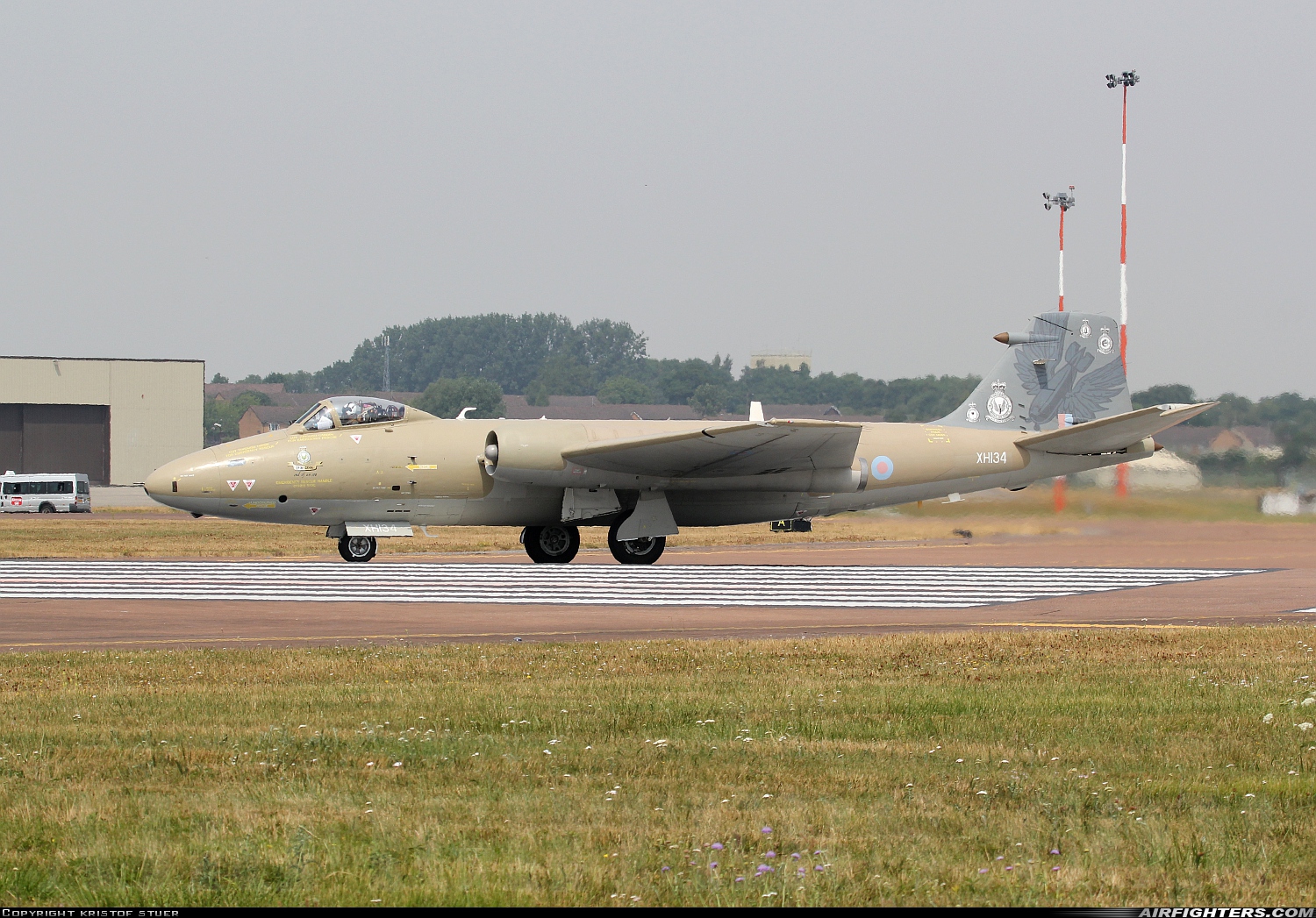 Private - Midair Squadron English Electric Canberra PR9 G-OMHD at Fairford (FFD / EGVA), UK