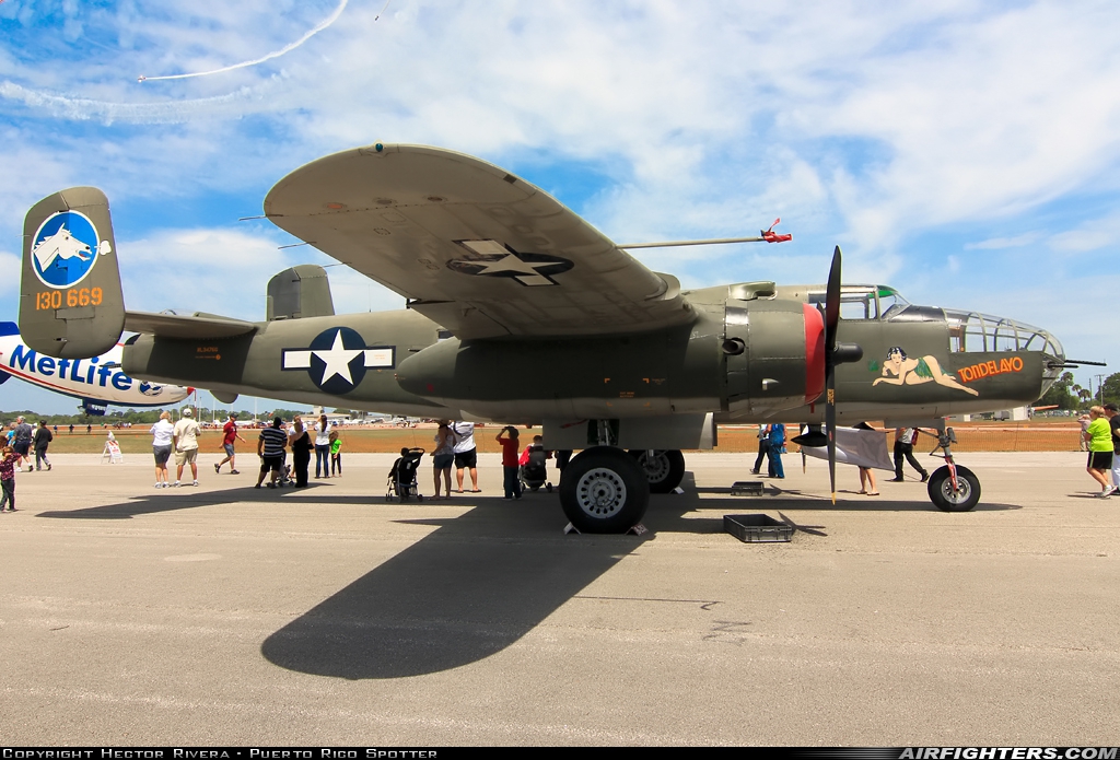 Private - Collings Foundation North American B-25J Mitchell NL3476G at Titusville (/ Cocoa Beach) - Space Coast Regional, USA