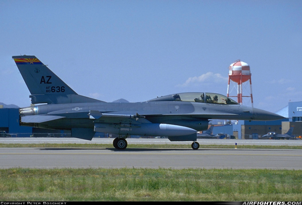 USA - Air Force General Dynamics F-16B Fighting Falcon 80-0636 at Tucson - Int. (TUS / KTUS), USA