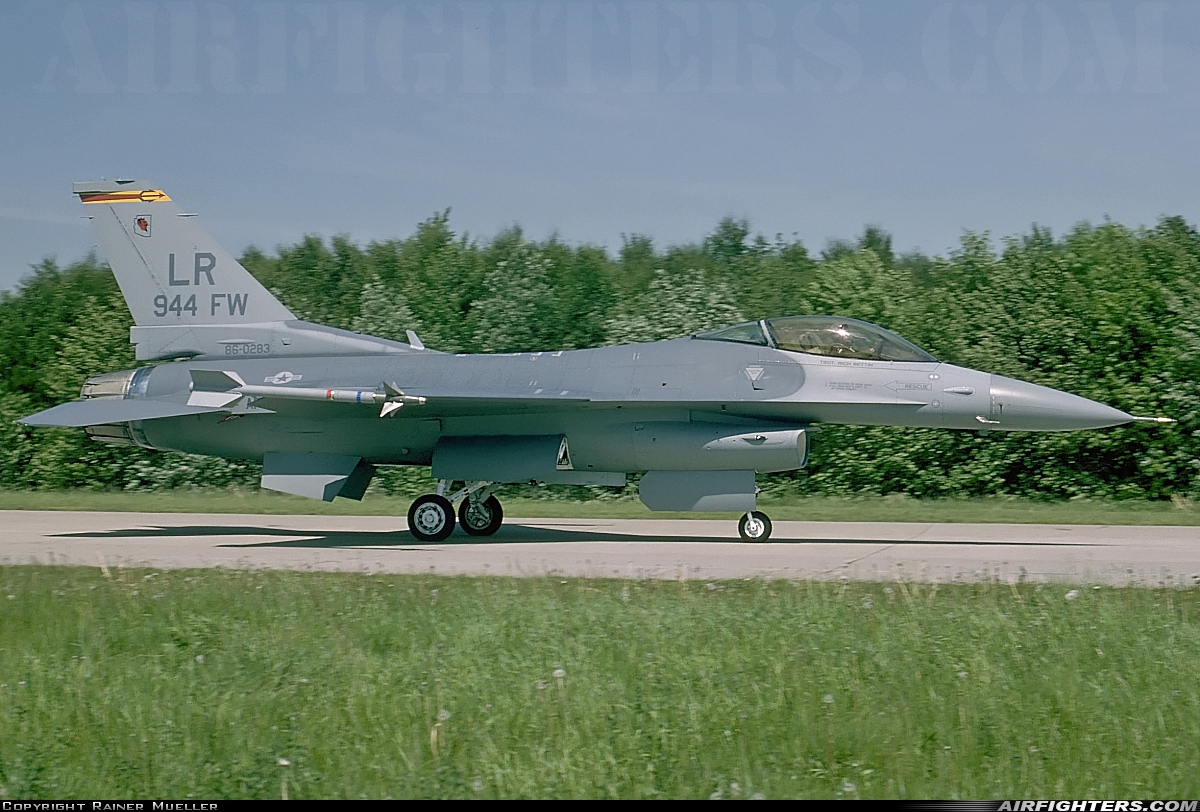 USA - Air Force General Dynamics F-16C Fighting Falcon 86-0283 at Rostock - Laage (RLG / ETNL), Germany