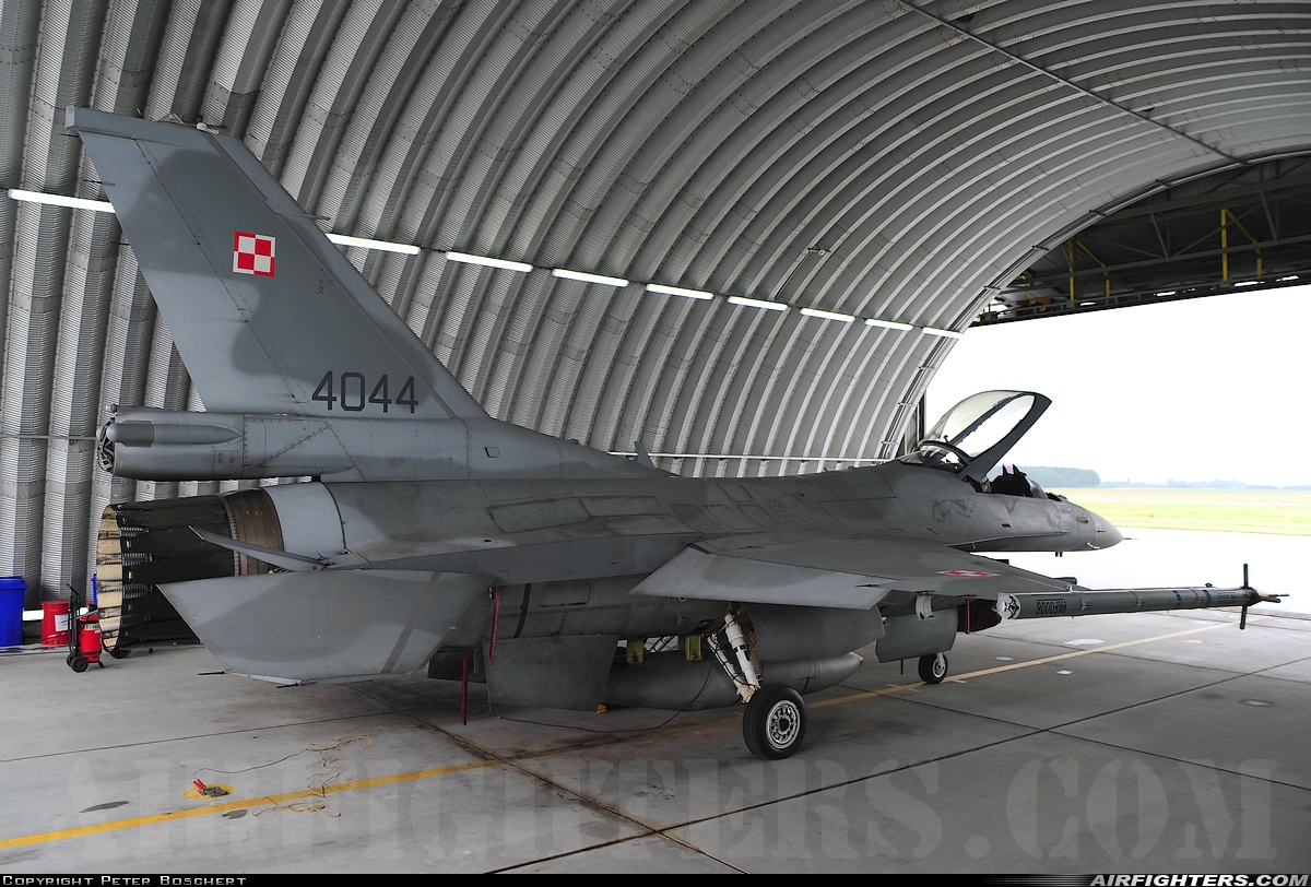 Poland - Air Force General Dynamics F-16C Fighting Falcon 4044 at Poznan / Krzesiny (EPKS), Poland