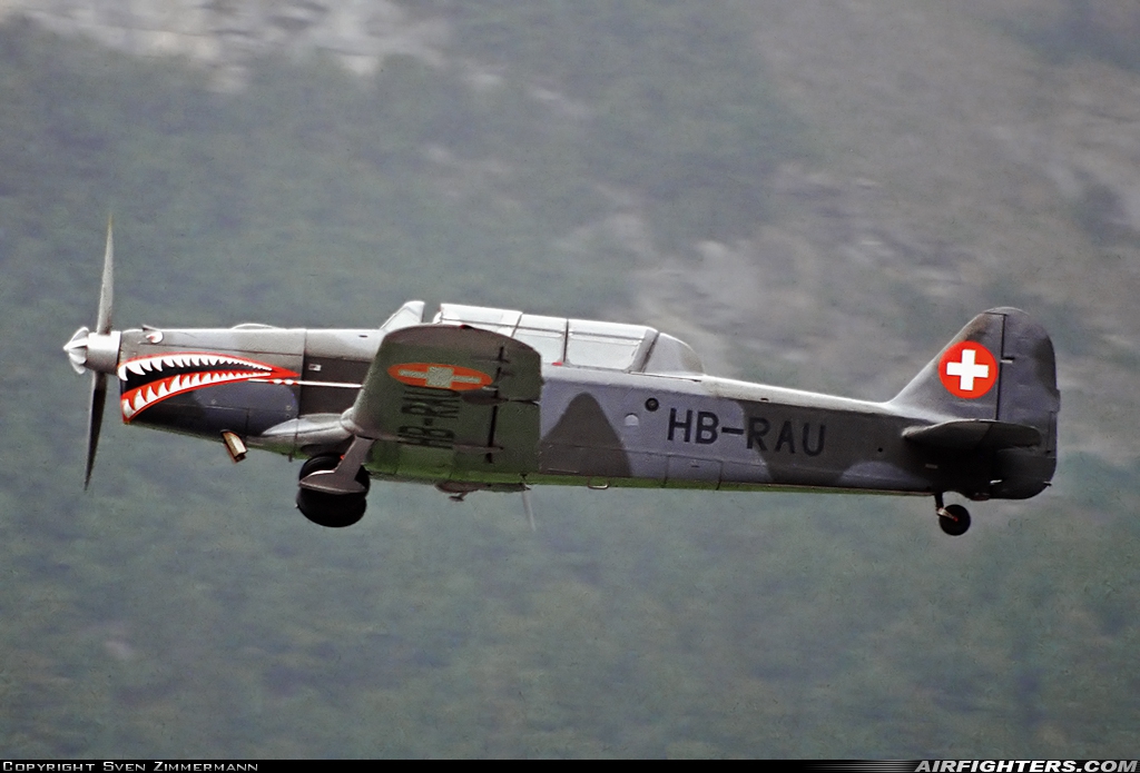 Private Pilatus P-2-05 HB-RAU at Mollis (LSMF), Switzerland