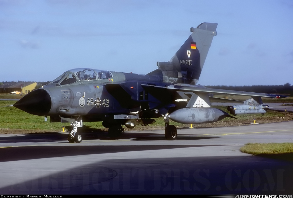 Germany - Navy Panavia Tornado IDS 45+42 at Eggebek (ETME), Germany