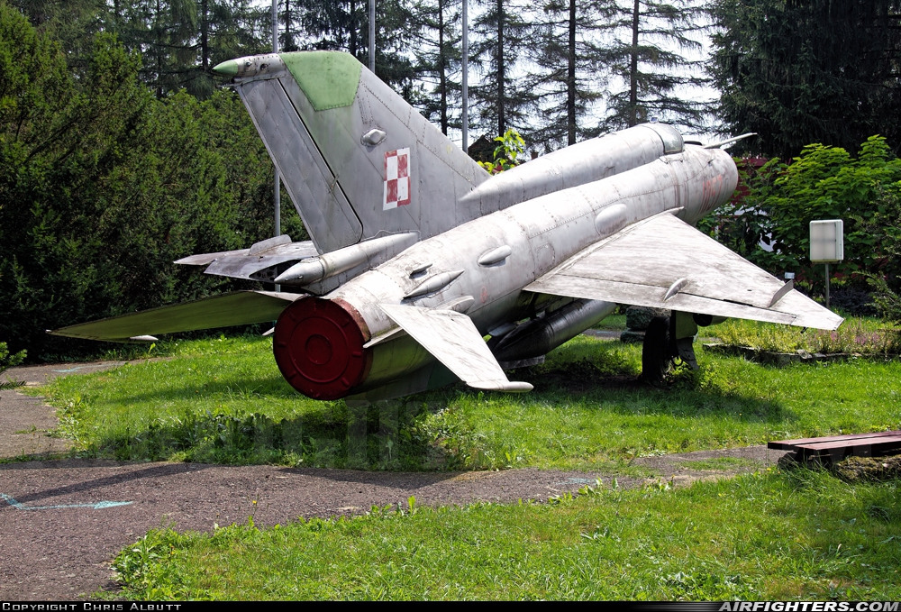 Poland - Air Force Mikoyan-Gurevich MiG-21R 2657 at Off-Airport - Ustron, Poland