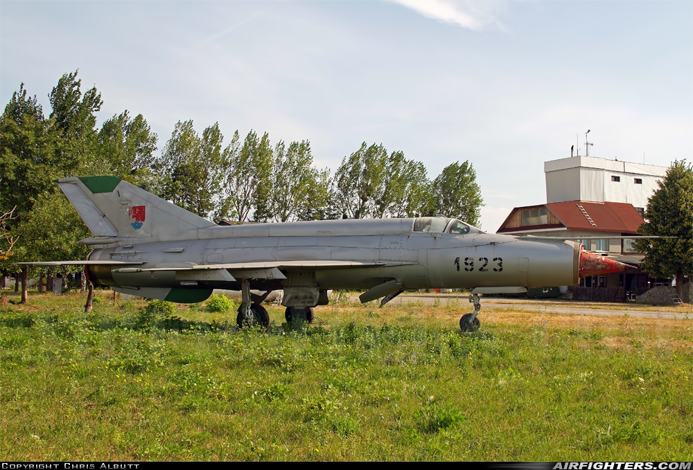 Slovakia - Air Force Mikoyan-Gurevich MiG-21R 1923 at Kosice (KSC / LZKZ), Slovakia