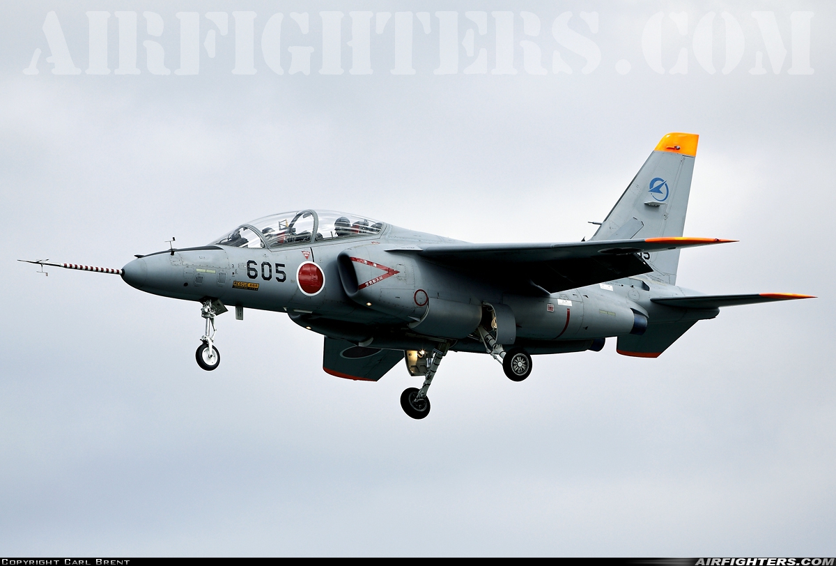 Japan - Air Force Kawasaki T-4 86-5605 at Gifu (RJNG), Japan