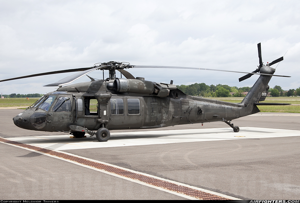 USA - Army Sikorsky UH-60A+ Black Hawk (S-70A) 83-23909 at Jackson - Hawkins Field (HKS / KHKS), USA