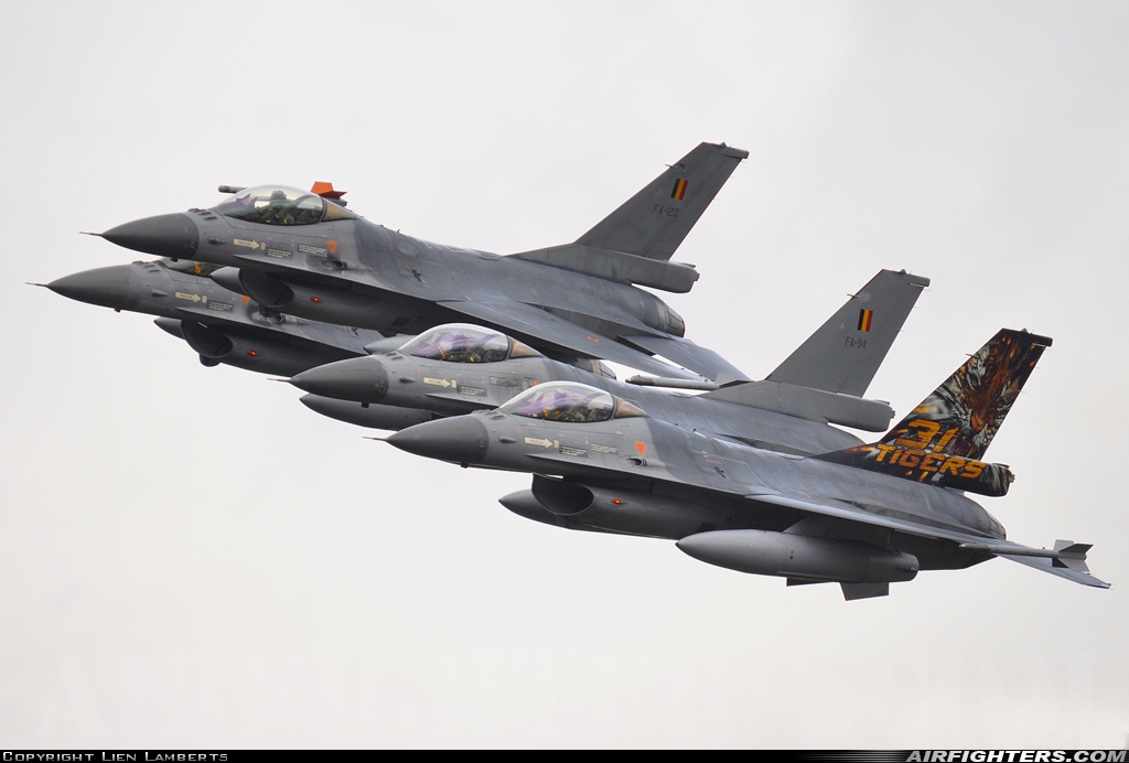 Belgium - Air Force General Dynamics F-16AM Fighting Falcon FA-106 at Kleine Brogel (EBBL), Belgium
