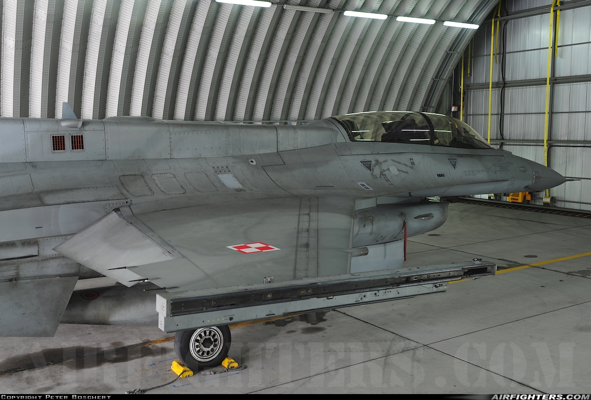 USA - Air Force General Dynamics F-16D Fighting Falcon 4080 at Poznan / Krzesiny (EPKS), Poland