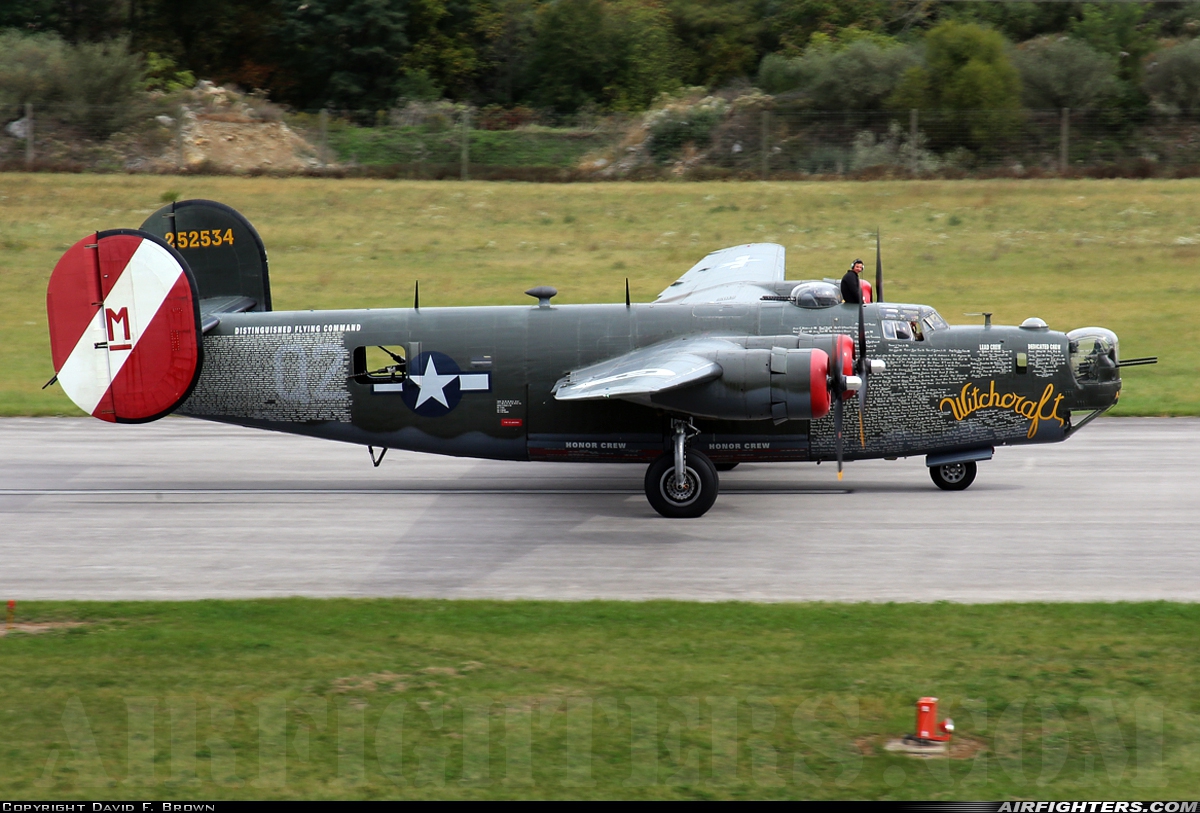 Private - Collings Foundation Consolidated B-24J Liberator N224J at York/Thomasville (KTHV / THV), USA