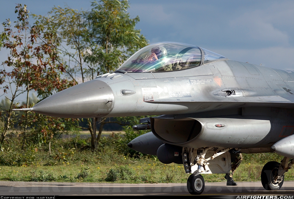 Netherlands - Air Force General Dynamics F-16AM Fighting Falcon J-515 at Eindhoven (- Welschap) (EIN / EHEH), Netherlands