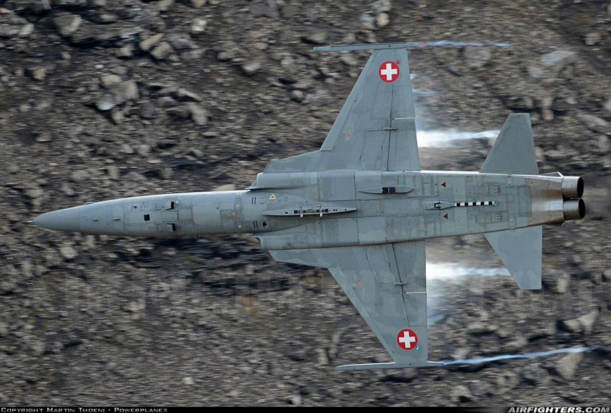 Switzerland - Air Force Northrop F-5E Tiger II J-3098 at Off-Airport - Axalp, Switzerland
