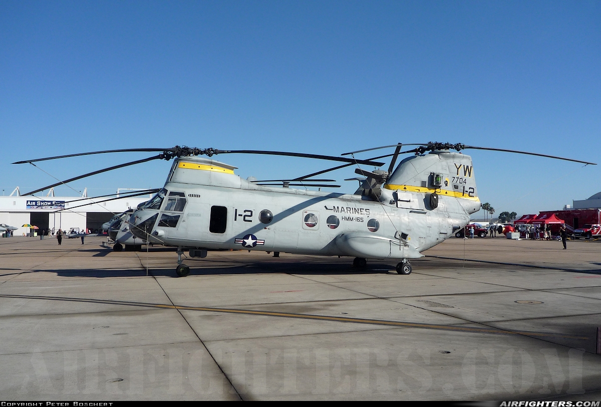 USA - Marines Boeing Vertol CH-46E Sea Knight (107-II) 157704 at San Diego - Miramar MCAS (NAS) / Mitscher Field (NKX / KNKX), USA