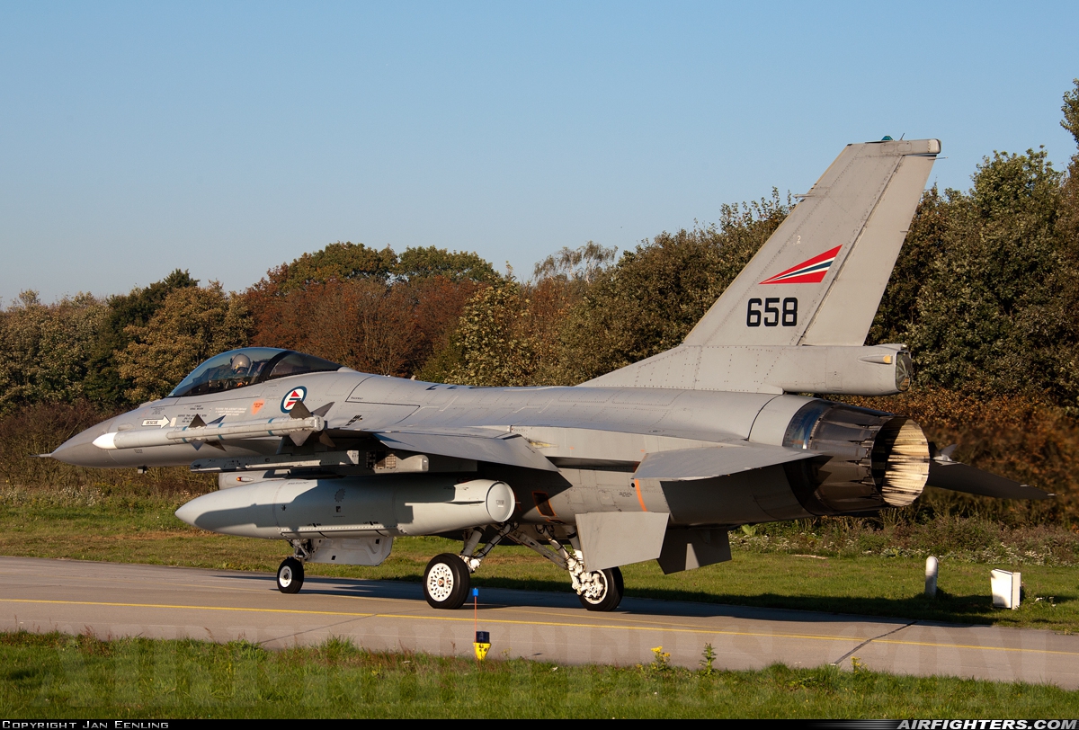 Norway - Air Force General Dynamics F-16AM Fighting Falcon 658 at Uden - Volkel (UDE / EHVK), Netherlands