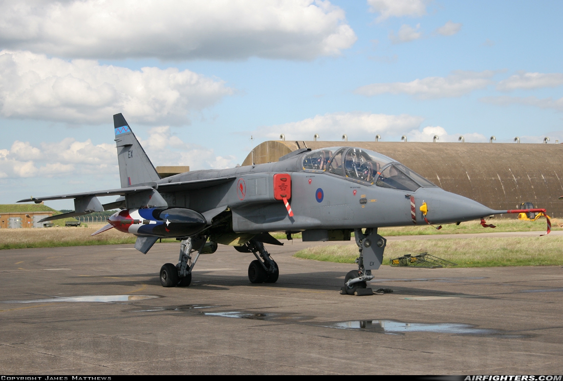 UK - Air Force Sepecat Jaguar T4 XX835 at Coningsby (EGXC), UK